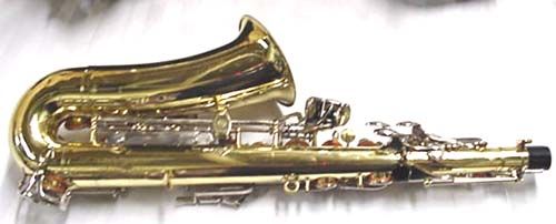 Selmer Bundy II Alto saxophone w/hard case made in the USA Just 