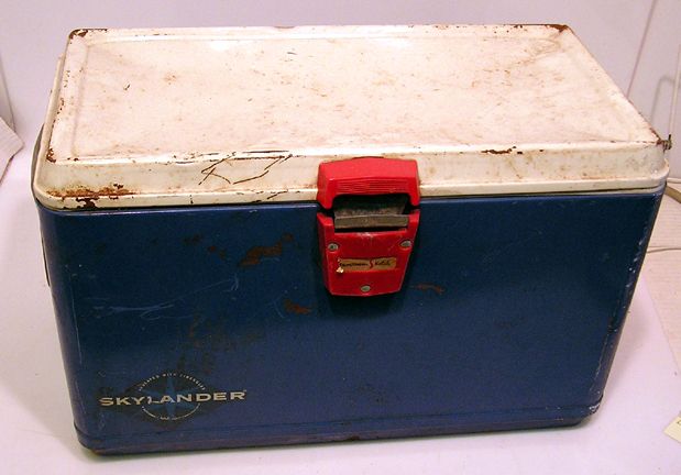 1960s Skylander Hamilton Skotch Metal ICE CHEST or COOLER.