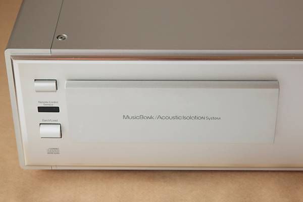 RARE Legendary Nakamichi 1000mb CD Player  