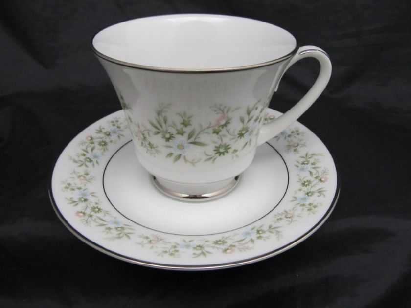 Noritake SAVANNAH China 2031   Cup(s) and Saucer(s)  