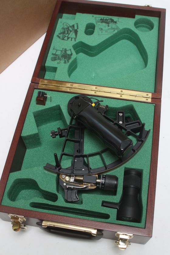 THE FINEST SEXTANT MADE   C.PLATH NAVISTAR CLASSIC   GERMANY MINT MIB 