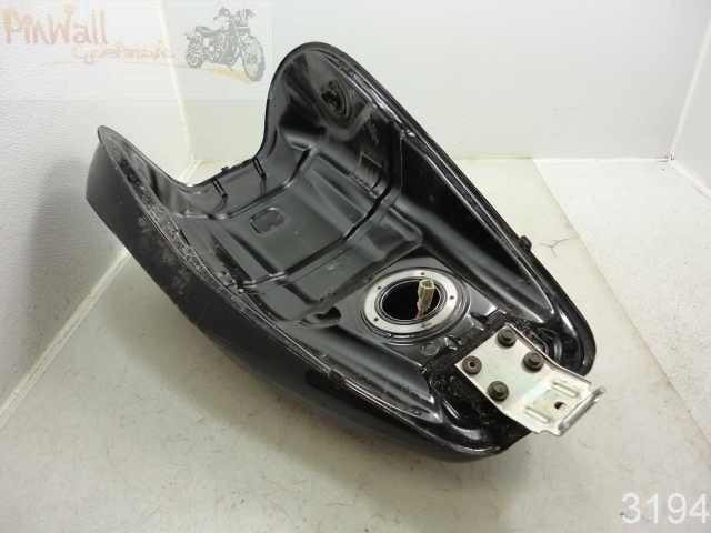 06 Suzuki M109 VZR1800 VZR FUEL GAS PETRO TANK  