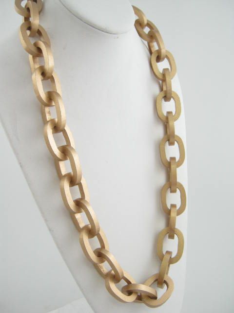 NEW VIKTORIA HAYMAN Gold Wooden Oval Link Necklace  