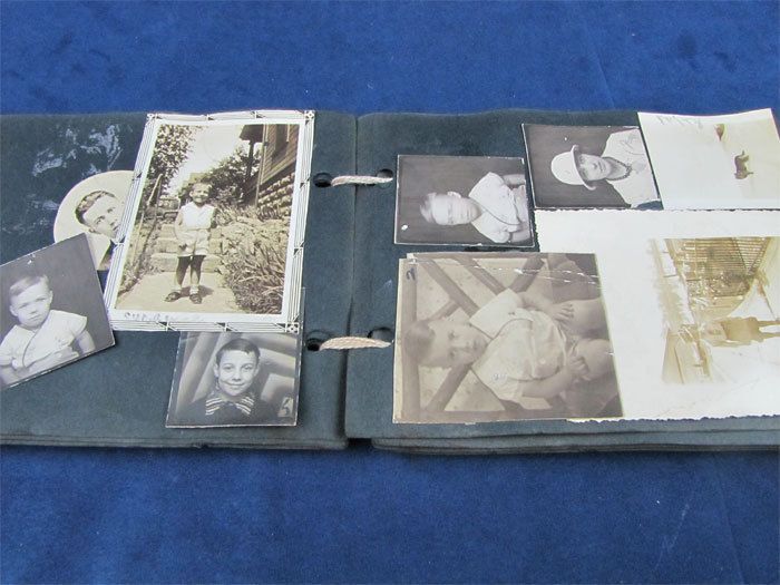 Antique 1920 30s Family Snap Shot Photo Album+Art Cards  