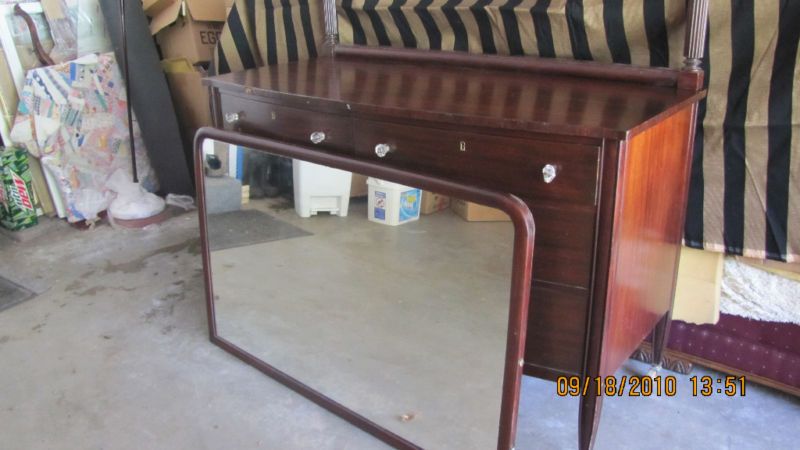 Early 1900s Mahogany Dresser with original mirror  