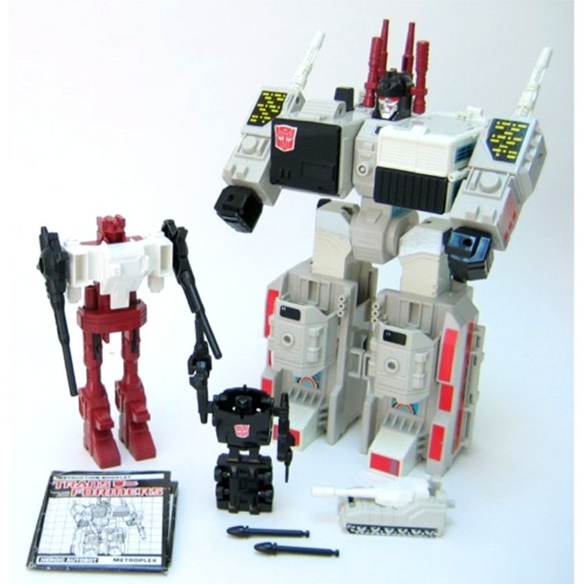 Metroplex Generation 1 Transformers   Complete with Box