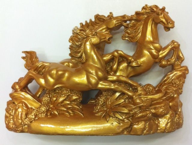 FENG SHUI GOLDEN 3 THREE RUNNING HORSES STATUE FIGURINE  