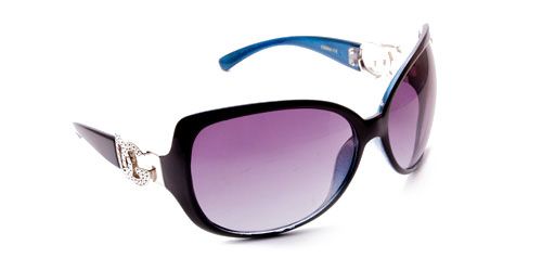 These Aviator Sunglasses from DG Eyewear are specifically designed for 