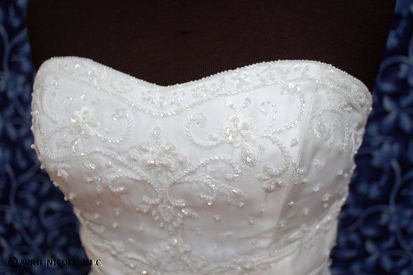 Bodice Closer