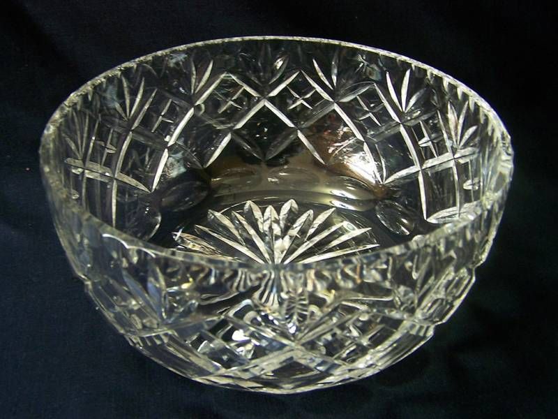 ROYAL DOULTON CRYSTAL BOWL VICTORIA  