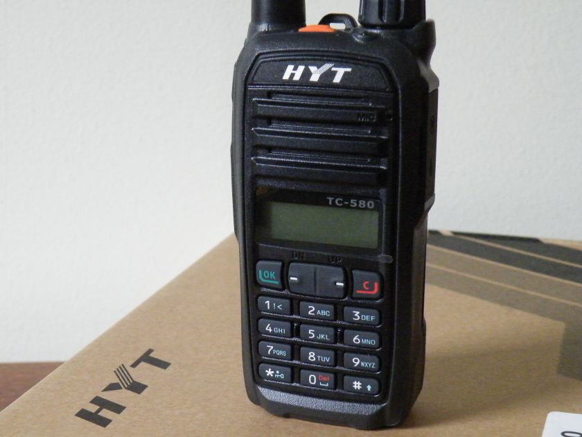HYT TC 580 VHF WITH CABLE AND SOFTWARE  