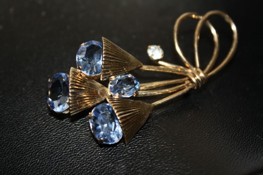 Loran Sim 14K GF Prong set Blue Stone Gold Brooch Pin  