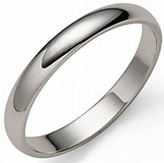 PLATINUM WEDDING BAND RING 2MM LADY SIZE 6    