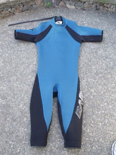 Mens Bare Medium 5 mil Wetsuit Dive Ski Surf Kayak  