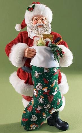 CLOTHTIQUE *Santas Treats* SANTA W/DOG STOCKING, NIB  