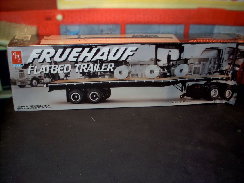Model Semi Kit Fruehauf Flatbed Trailer  