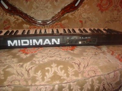 MIDIMAN USB Keystation 61 MIDI Controller  