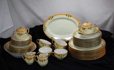 44 Pc Set Japanese Porcelain HP Lusterware Flowers Gold  