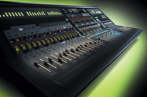 Soundcraft Si2+ 64 Inputs, 4 Stereo Inputs 24 Bus Output Digital 