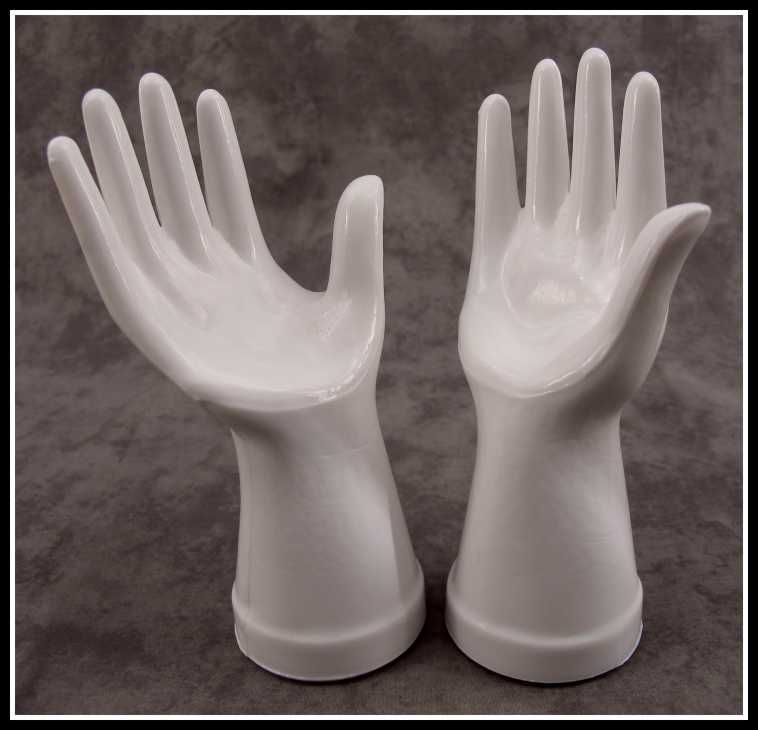 MILK WHITE GLASS MANNEQUIN JEWELRY RING DISPLAY HANDS  