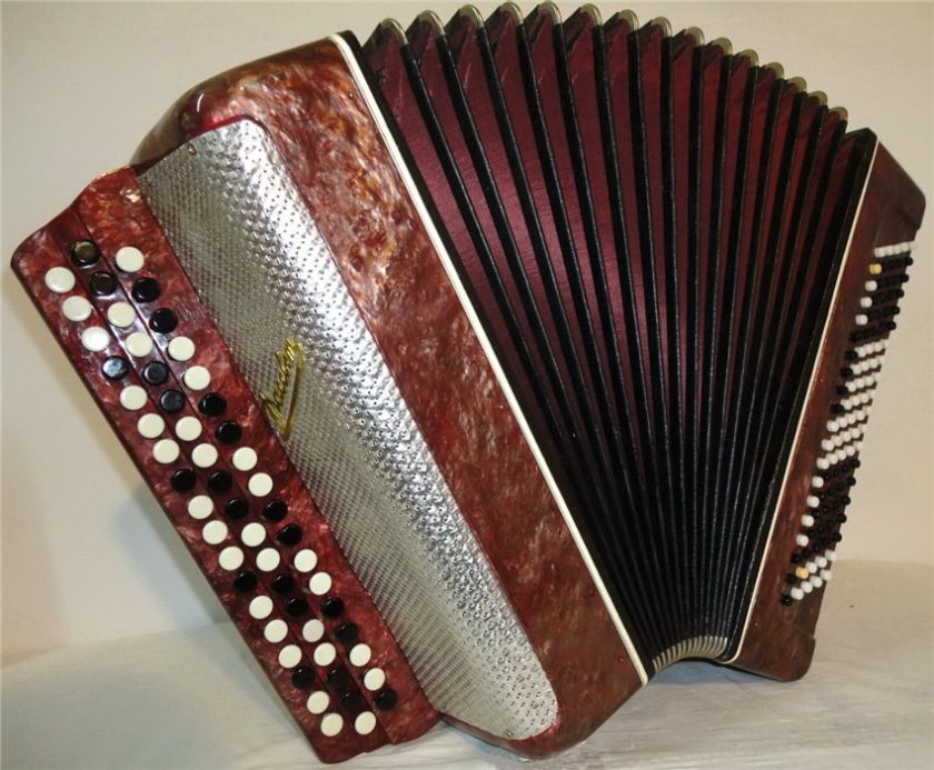 Beautiful Russian Button ACCORDION BAYAN RASSVET  