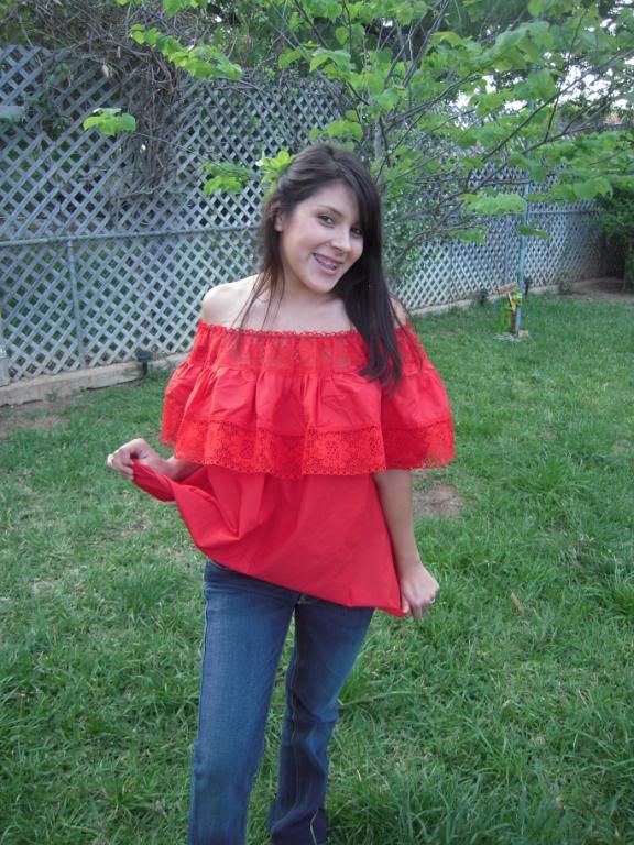 RED GYPSY PEASANT BLOUSE LACE MEXICAN ONE SIZE FITS  