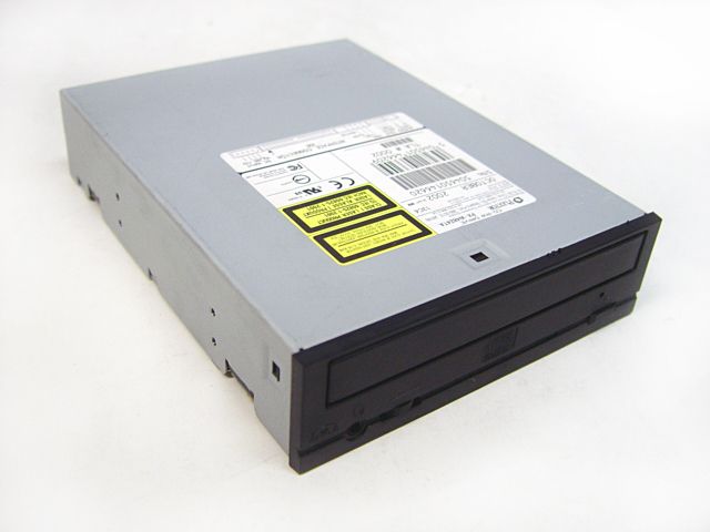 Plextor PX W4824TA CD RW Internal CD ReWritable Drive 48/24/48 Ultra 