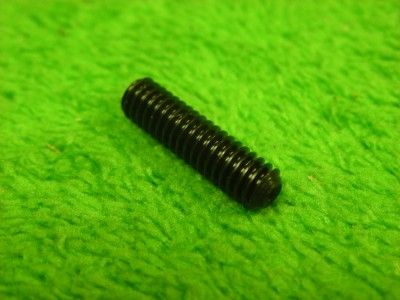 300 US ALLEN UNBRAKO HEX SOCKET SET SCREW 8 32 x 5/8  