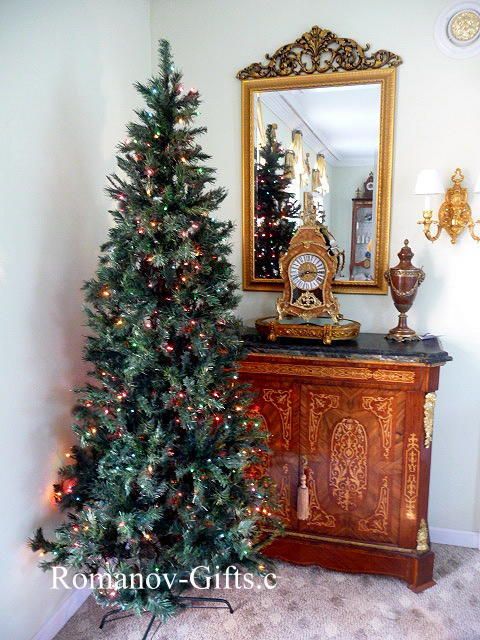 GREEN Designer Alaska SLIM Christmas Tree 7.5 Ft PreLIT Multi  