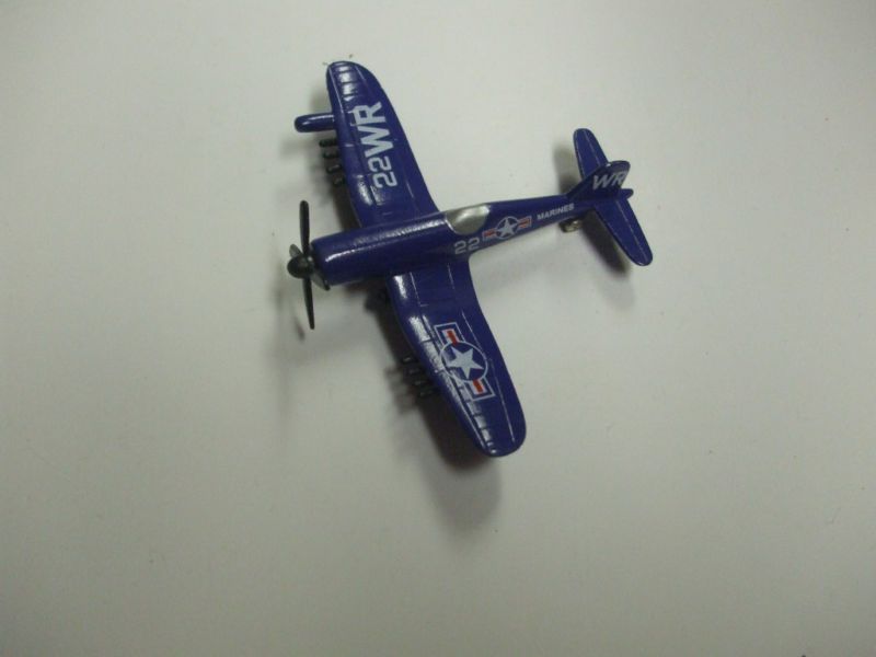 WWII USMC F4U 4 CORSAIR A116 NM DIECAST PLANE 3 X 3.5  